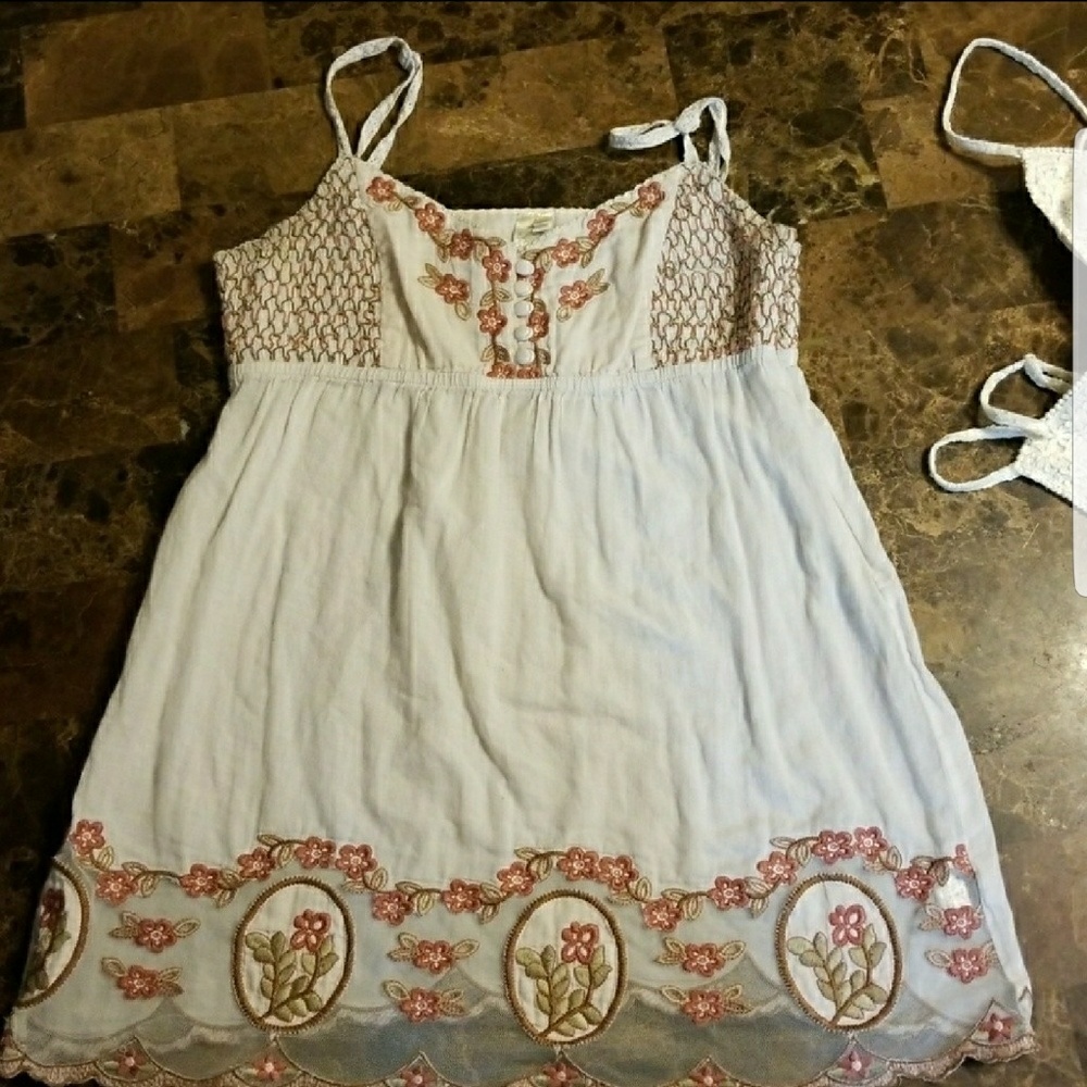 Embroidery Top